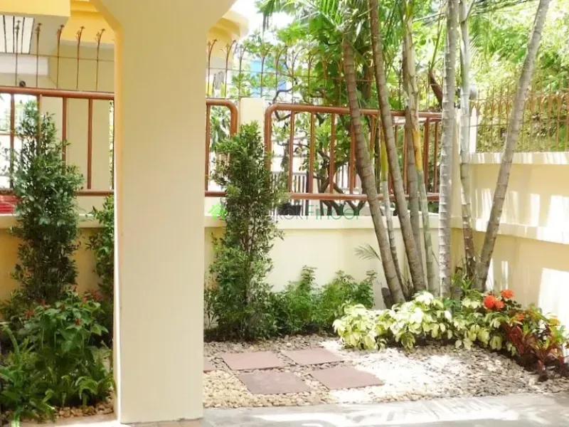 Phrom Phong, Phrom Phong, Phrom Phong, Thailand, 4 Bedroom Bedrooms, 0 ,5 BathroomBathrooms,Town House,For Rent,Phrom Phong,3860