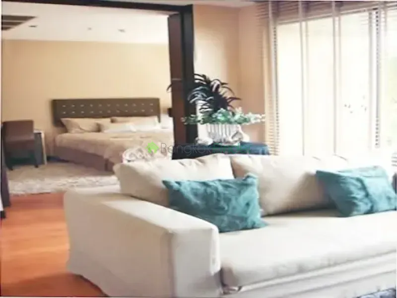 Sathorn, Sathorn, Sathon, Thailand, 2 Bedroom Bedrooms, 0 ,2 BathroomBathrooms,Condo,For Rent,The Loft Yenakard,Sathorn,3874