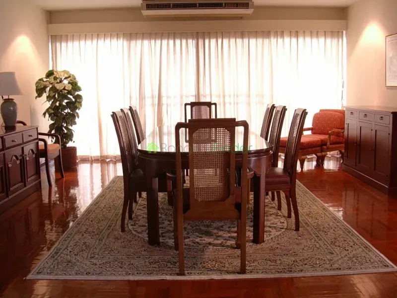 Nana Sukhumvut, Nana, Nana, Thailand, 3 Bedroom Bedrooms, 0 ,3 BathroomBathrooms,Condo,For Rent,Tower Park,Nana Sukhumvut,3897