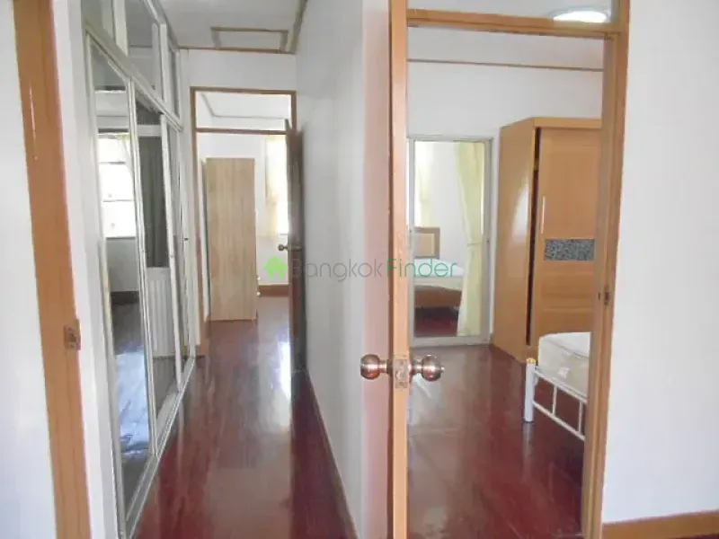 Phrom Phong, Phrom Phong, Thailand, 3 Bedroom Bedrooms, 0 ,3 BathroomBathrooms,House,For Rent,3913