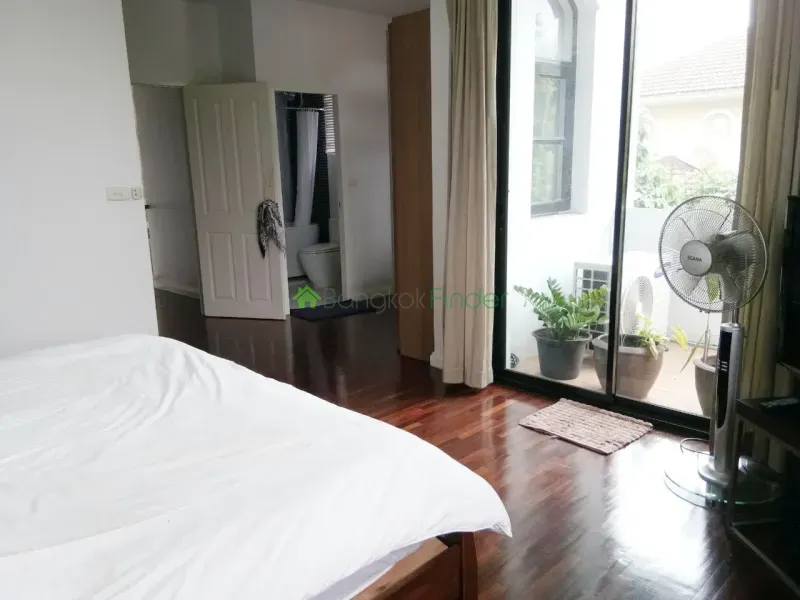 Bangna-Srinakarin, Bangna-Srinakarin, Thailand, 3 Bedroom Bedrooms, 0 ,2 BathroomBathrooms,House,For Rent,4402