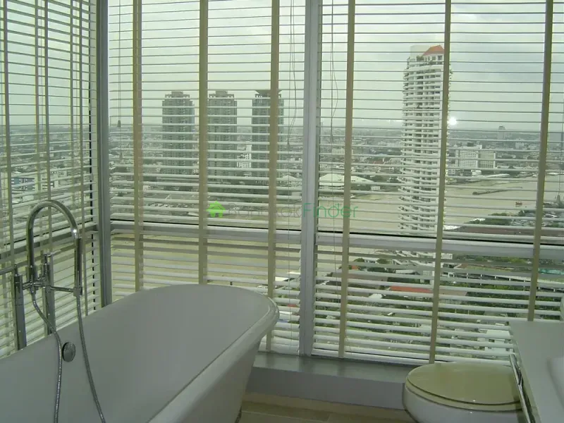 Sathorn-Riverside, Sathon, Thailand, 1 Bedroom Bedrooms, 0 ,1 BathroomBathrooms,Condo,For Rent,Baan Sathorn Chaopraya,4452