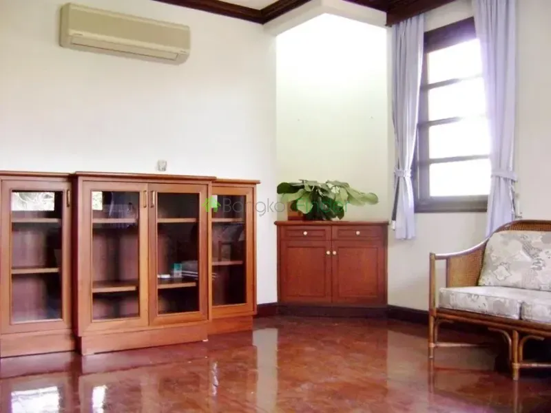 Bangna-Srinakarin, Bangna-Srinakarin, Thailand, 5 Bedroom Bedrooms, 0 ,5 BathroomBathrooms,House,For Rent,4455