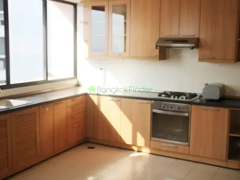 Phrom Phong, Phrom Phong, Thailand, 5 Bedroom Bedrooms, 0 ,5 BathroomBathrooms,Condo,For Rent,President Park,4574