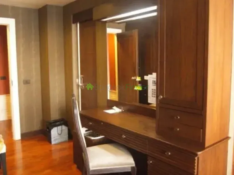 Ploenchit, Ploenchit-Chidlom, Thailand, 3 Bedroom Bedrooms, 0 ,3 BathroomBathrooms,Condo,For Rent,Langsuan Ville,4581