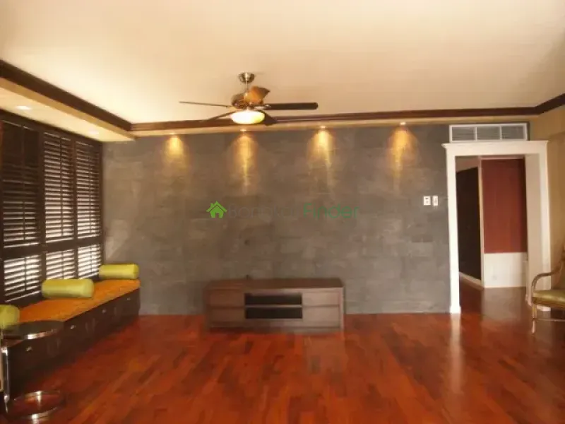 Ploenchit, Ploenchit-Chidlom, Thailand, 3 Bedroom Bedrooms, 0 ,3 BathroomBathrooms,Condo,For Rent,Langsuan Ville,4581