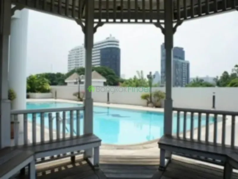 Ekamai, Ekamai, Thailand, 4 Bedroom Bedrooms, 0 ,4 BathroomBathrooms,Apartment,For Rent,Royal Kensington Mansion,4643