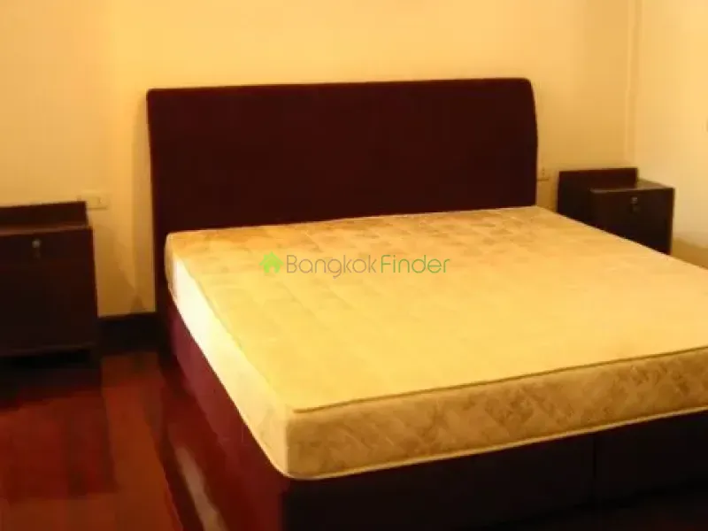 Phrom Phong, Phrom Phong, Thailand, 2 Bedroom Bedrooms, 0 ,1 BathroomBathrooms,Apartment,For Rent,Sukhumvit24home,4738