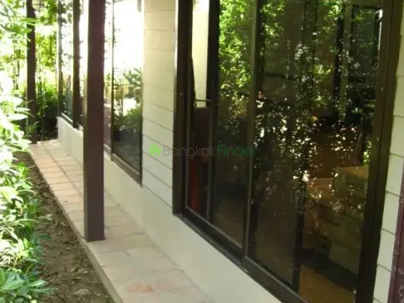 Phrom Phong, Phrom Phong, Thailand, 2 Bedroom Bedrooms, 0 ,1 BathroomBathrooms,Apartment,For Rent,Sukhumvit24home,4738