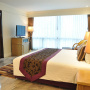 1 bed 80 sqm.
