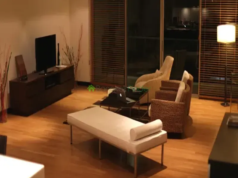 Sukhumvit-On Nut, Sukhumvit, Sathon, Thailand, 3 Bedroom Bedrooms, 0 ,3 BathroomBathrooms,Condo,For Rent,The Loft Yennakart,Sukhumvit-On Nut,2776