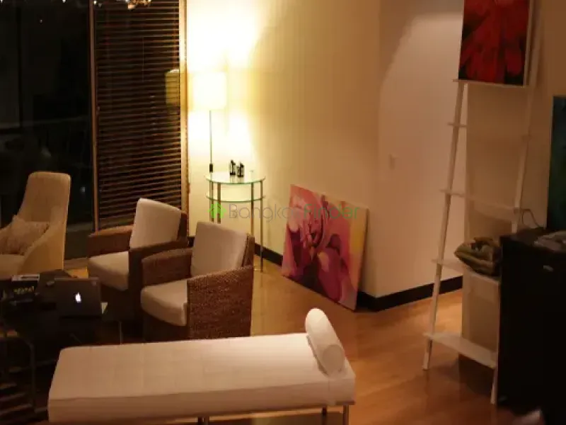 Sukhumvit-On Nut, Sukhumvit, Sathon, Thailand, 3 Bedroom Bedrooms, 0 ,3 BathroomBathrooms,Condo,For Rent,The Loft Yennakart,Sukhumvit-On Nut,2776