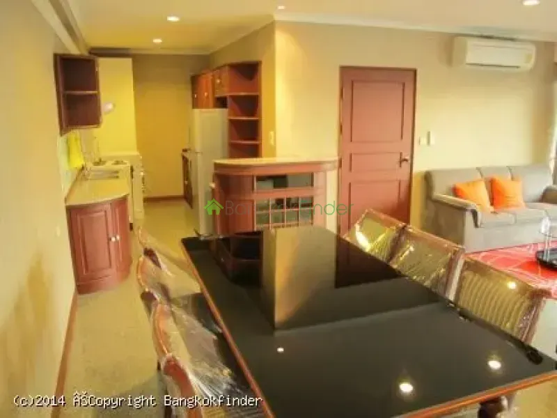 6 Sukhumvit, Nana, Nana, Thailand, 2 Bedroom Bedrooms, 0 ,2 BathroomBathrooms,Condo,For Rent,Saranjai Mansions,Sukhumvit,5552