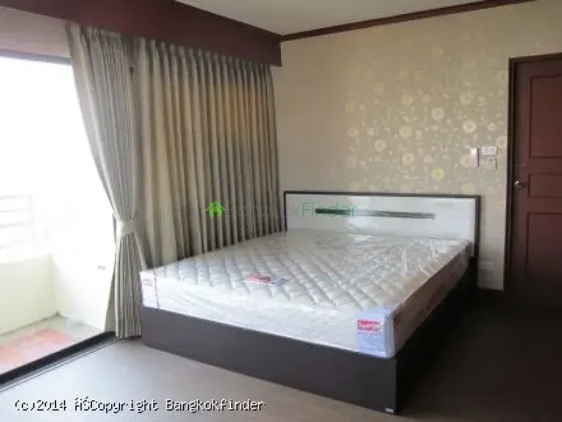 6 Sukhumvit, Nana, Nana, Thailand, 2 Bedroom Bedrooms, 0 ,2 BathroomBathrooms,Condo,For Rent,Saranjai Mansions,Sukhumvit,5552