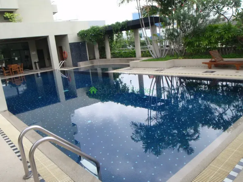 Sathorn, Sathon, Thailand, 3 Bedroom Bedrooms, 0 ,3 BathroomBathrooms,Condo,For Rent,Supreme Ville,Sathorn,5474