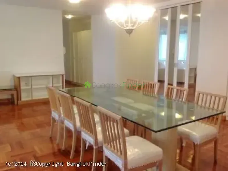 Langsuan, Ploenchit, Ploenchit-Chidlom, Thailand, 3 Bedroom Bedrooms, 0 ,2 BathroomBathrooms,Apartment,For Rent,Vanichapark Apartment,Langsuan,5565