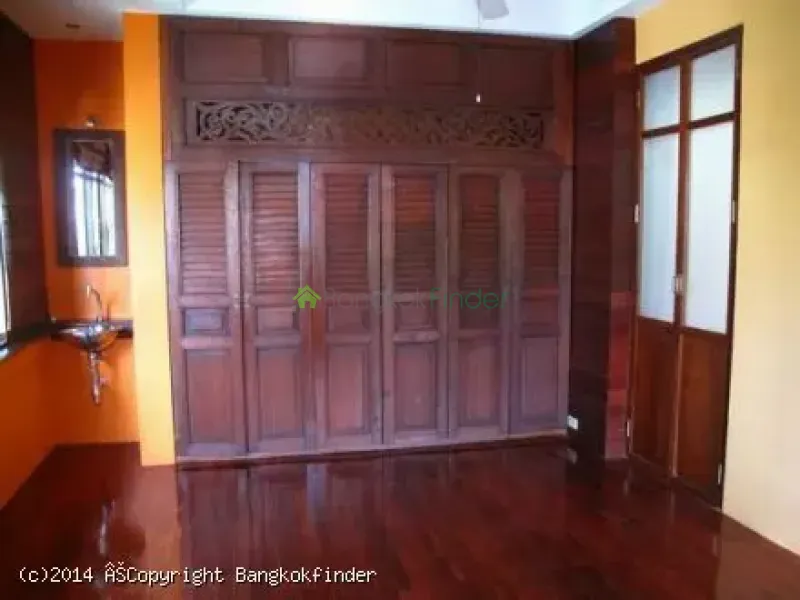 40 Ratchada, Ratchada, Ratchada, Thailand, 2 Bedroom Bedrooms, 0 ,3 BathroomBathrooms,House,For Rent,Ratchada,5588