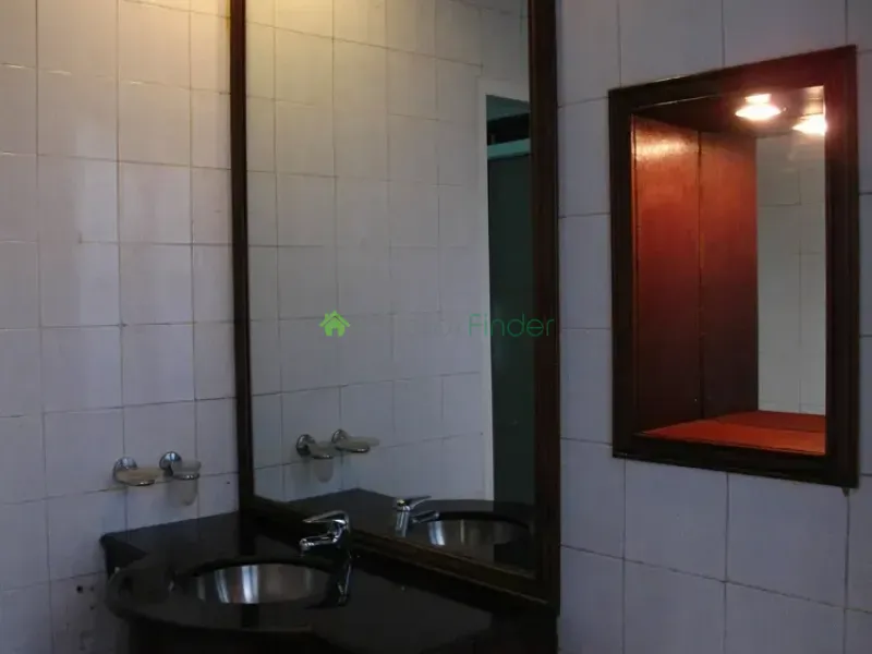 40 Ratchada, Ratchada, Ratchada, Thailand, 2 Bedroom Bedrooms, 0 ,3 BathroomBathrooms,House,For Rent,Ratchada,5588