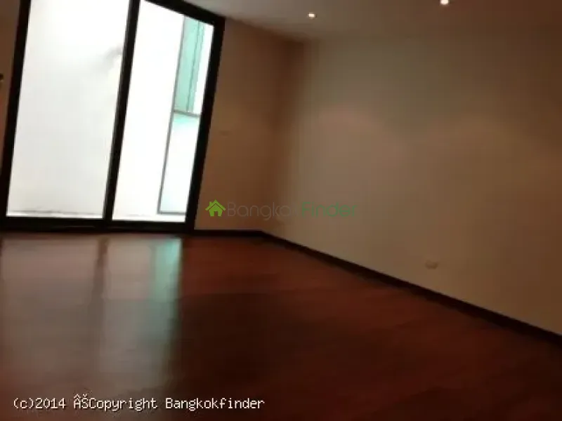 Sathorn, Sathorn, Sathon, Thailand, 3 Bedroom Bedrooms, 0 ,3 BathroomBathrooms,Condo,For Rent,Baan Lux,Sathorn,5653