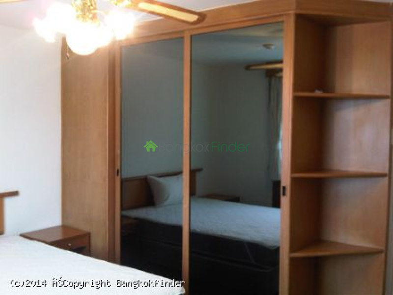 3 Sukhumvit, Nana, Nana, Thailand, 4 Bedroom Bedrooms, 0 ,4 BathroomBathrooms,Apartment,For Rent,Fourwings Mansion,Sukhumvit,5673