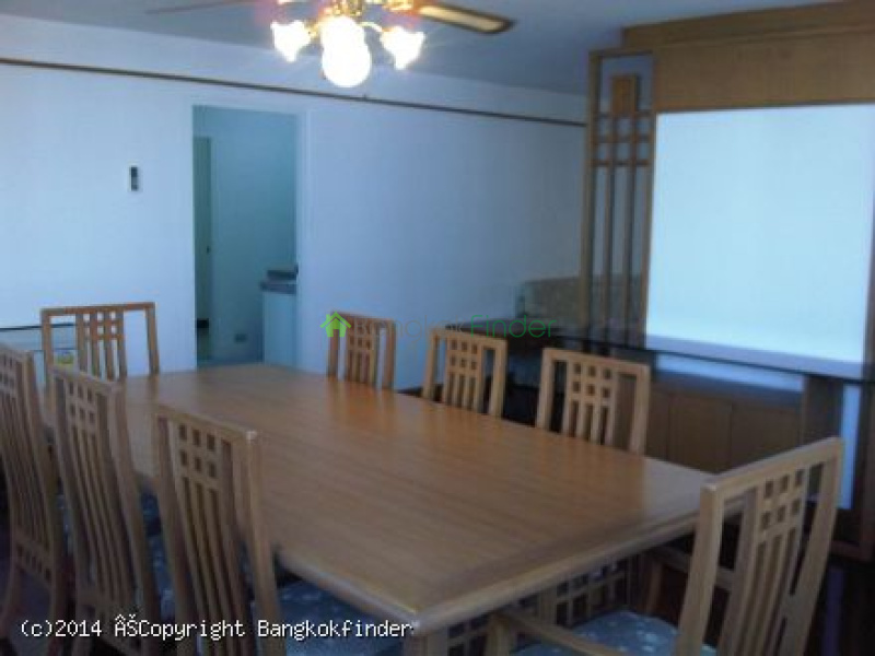 3 Sukhumvit, Nana, Nana, Thailand, 4 Bedroom Bedrooms, 0 ,4 BathroomBathrooms,Apartment,For Rent,Fourwings Mansion,Sukhumvit,5673