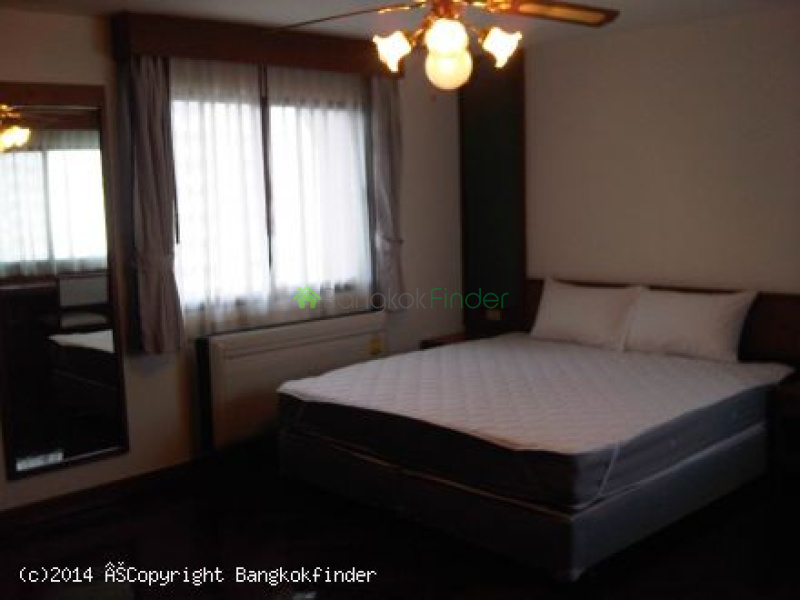 3 Sukhumvit, Nana, Nana, Thailand, 4 Bedroom Bedrooms, 0 ,4 BathroomBathrooms,Apartment,For Rent,Fourwings Mansion,Sukhumvit,5673