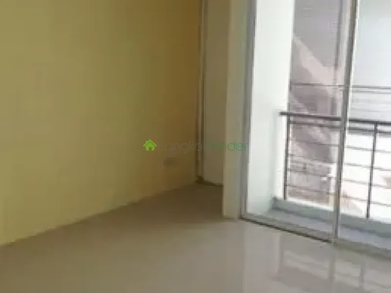 63 Sukhumvit, Ekamai, Ekamai, Thailand, 3 Bedroom Bedrooms, 0 ,3 BathroomBathrooms,House,For Rent,Sukhumvit,5684