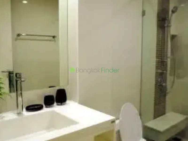 8 Phiphat, Sathorn, Thailand, 1 Bedroom Bedrooms, 0 ,1 BathroomBathrooms,Apartment,For Rent,Collezio Sathorn,Phiphat,5749