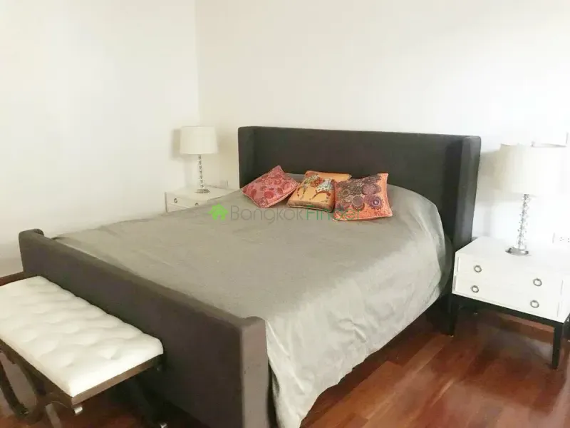 Phrom Phong, Thailand, 4 Bedroom Bedrooms, 0 ,4 BathroomBathrooms,Town House,For Rent,6456