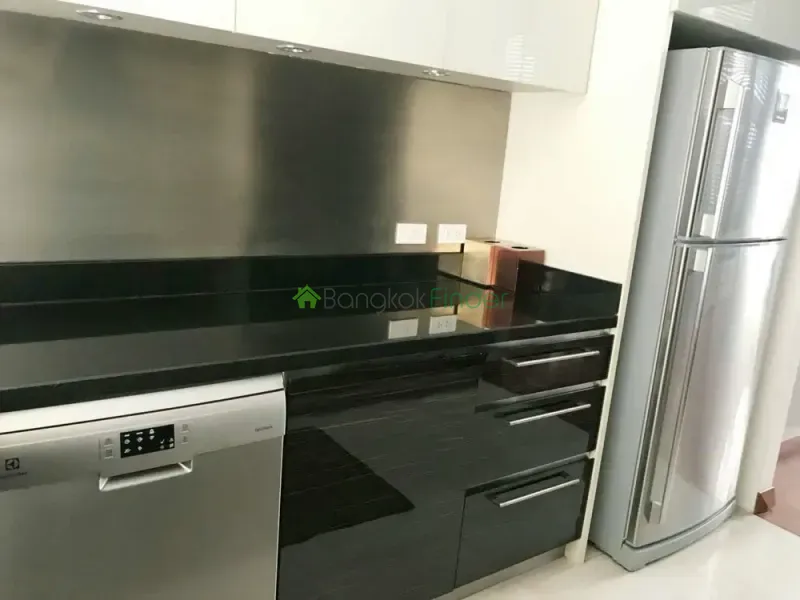Phrom Phong, Thailand, 4 Bedroom Bedrooms, 0 ,4 BathroomBathrooms,Town House,For Rent,6456