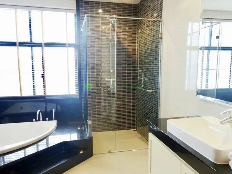 Phrom Phong, Thailand, 4 Bedroom Bedrooms, 0 ,4 BathroomBathrooms,Town House,For Rent,6456