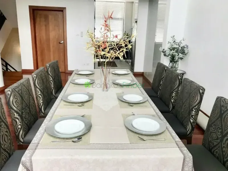 Phrom Phong, Thailand, 4 Bedroom Bedrooms, 0 ,4 BathroomBathrooms,Town House,For Rent,6456