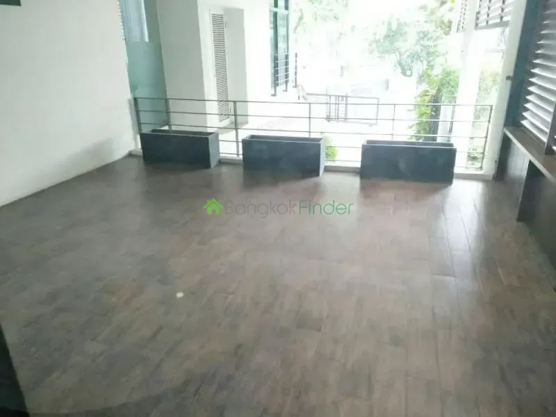Bangkok, Phrom Phong, Thailand, 3 Bedroom Bedrooms, 0 ,4 BathroomBathrooms,Town House,For Rent,6498