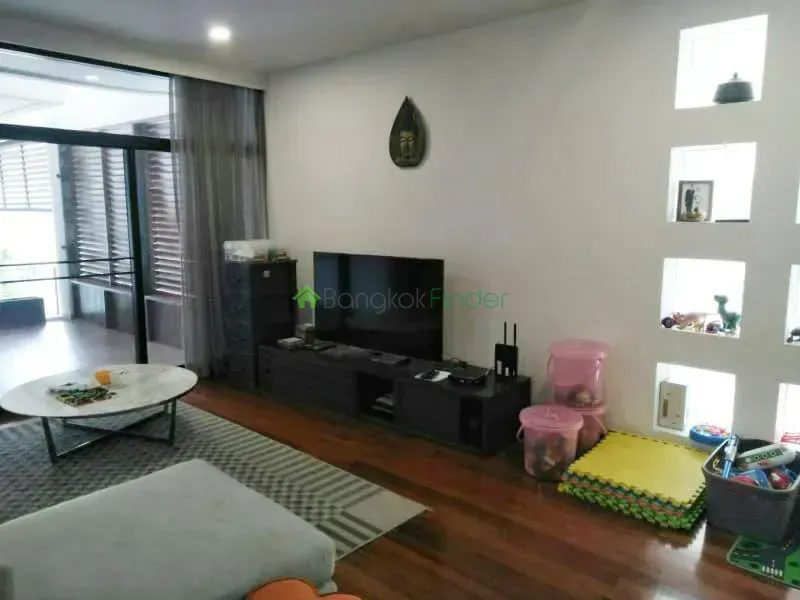 Bangkok, Phrom Phong, Thailand, 3 Bedroom Bedrooms, 0 ,4 BathroomBathrooms,Town House,For Rent,6498