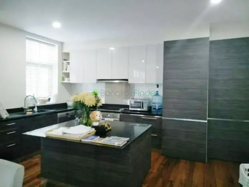 Bangkok, Phrom Phong, Thailand, 3 Bedroom Bedrooms, 0 ,4 BathroomBathrooms,Town House,For Rent,6498
