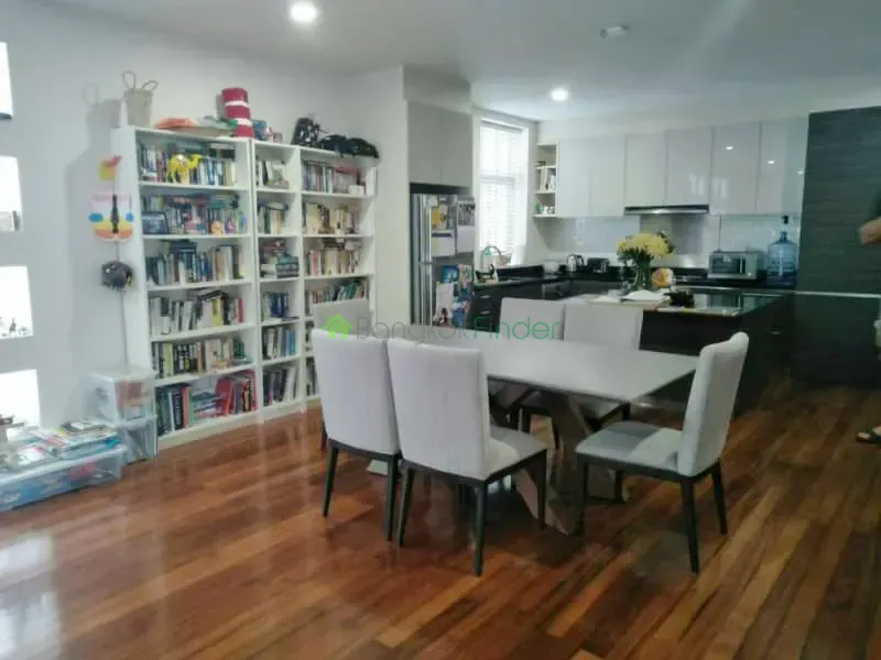 Bangkok, Phrom Phong, Thailand, 3 Bedroom Bedrooms, 0 ,4 BathroomBathrooms,Town House,For Rent,6498