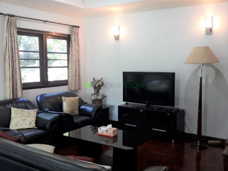 Bangkok, Ramkhamhaeng, Thailand, 3 Bedrooms Bedrooms, ,3 BathroomsBathrooms,House,For Rent,6506