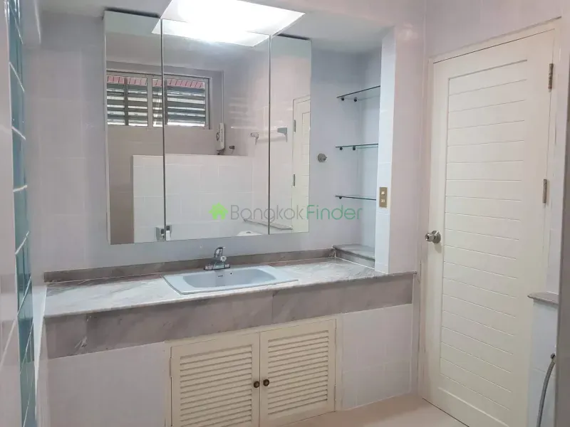 Patanakarn, Bangkok, Thailand, 3 Bedroom Bedrooms, 0 ,2 BathroomBathrooms,House,For Rent,6523