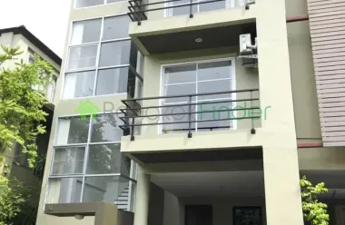 Pattanakarn, Pattanakarn, Thailand, 3 Bedroom Bedrooms, 0 ,3 BathroomBathrooms,Town House,For Rent,6601 Pattanakarn, Pattanakarn, Thailand, 3 Bedroom Bedrooms, 0 ,3 BathroomBathrooms,Town House,For Rent,6601