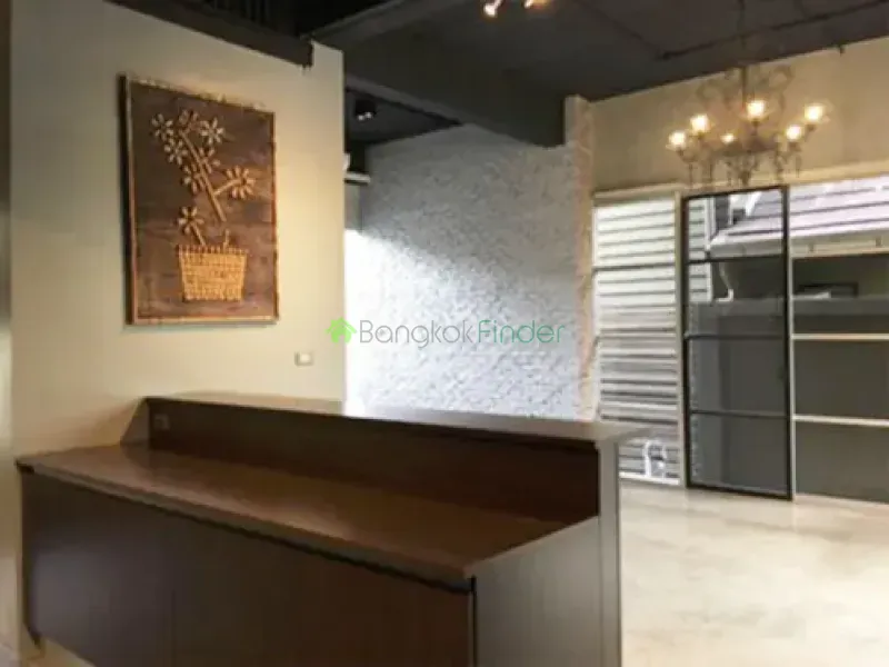 Pattanakarn, Pattanakarn, Thailand, 3 Bedroom Bedrooms, 0 ,3 BathroomBathrooms,Town House,For Rent,6601