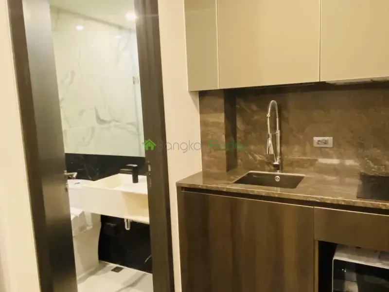 Thonglor, Thonglor, Thailand, 1 Bedroom Bedrooms, 0 ,1 BathroomBathrooms,Condo,For Rent,168 Condo Sukhumvit 36,6652