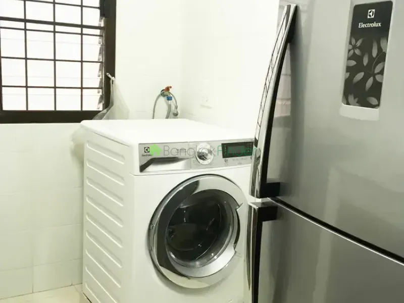 Phrakanong, Phra Khanong, Thailand, 3 Bedroom Bedrooms, 0 ,4 BathroomBathrooms,Town House,For Rent,6655