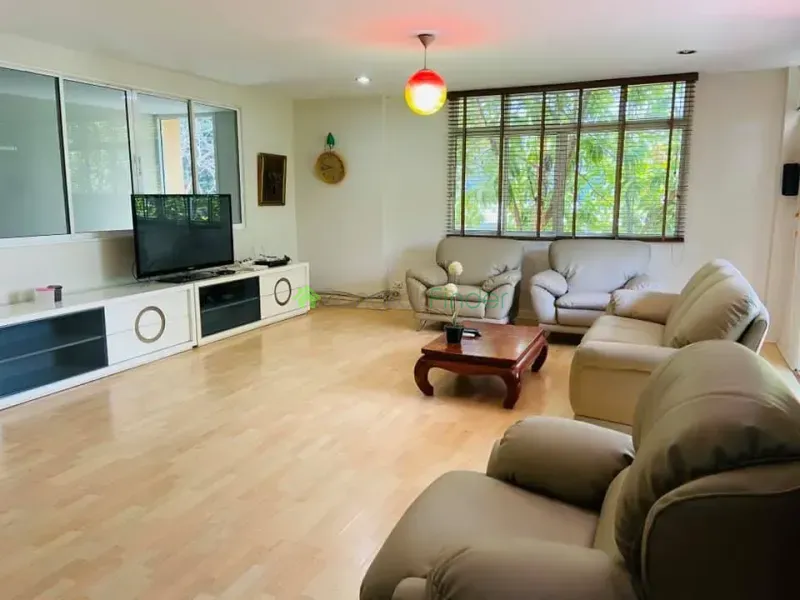 Phromphong, Phrom Phong, Thailand, 4 Bedroom Bedrooms, 0 ,5 BathroomBathrooms,Town House,For Rent,6697