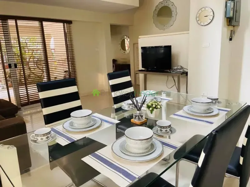Phromphong, Phrom Phong, Thailand, 4 Bedroom Bedrooms, 0 ,5 BathroomBathrooms,Town House,For Rent,6697