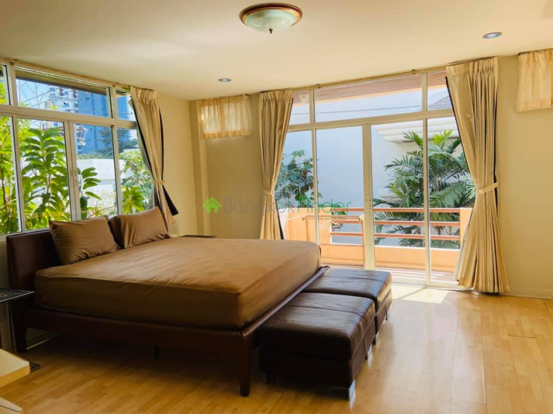 Phromphong, Phrom Phong, Thailand, 4 Bedroom Bedrooms, 0 ,5 BathroomBathrooms,Town House,For Rent,6697