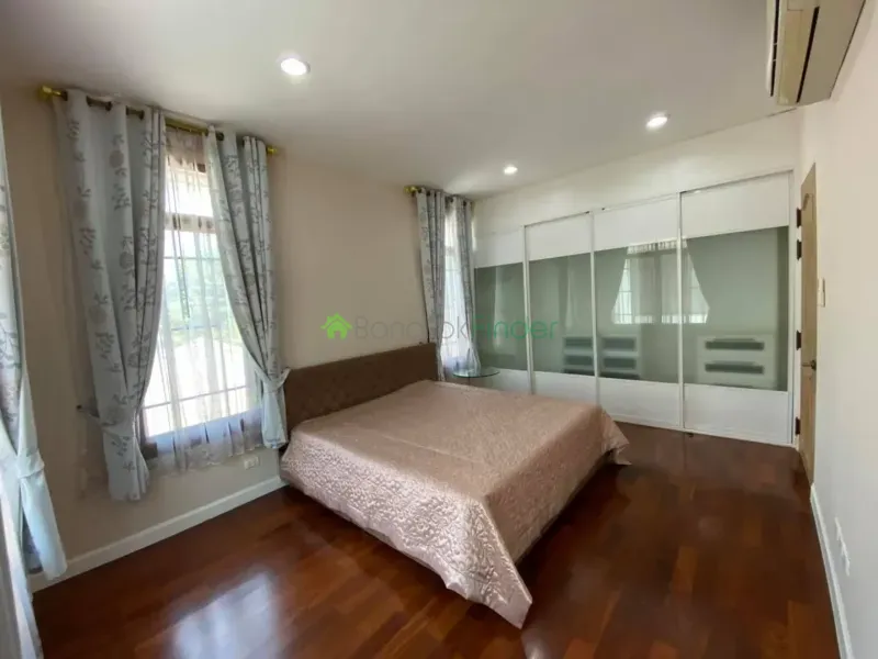Pattanakarn, Pattanakarn, Thailand, 5 Bedroom Bedrooms, 0 ,4 BathroomBathrooms,House,For Rent,6698