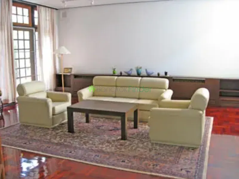 Sathorn, Sathon, Thailand, 3 Bedroom Bedrooms, 0 ,4 BathroomBathrooms,House,For Rent,6722
