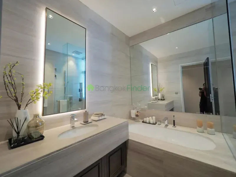 Sukhumvit Soi 39, Phrom Phong, Thailand, 2 Bedroom Bedrooms, 0 ,2 BathroomBathrooms,Condo,For Rent,The Diplomat 39,6728