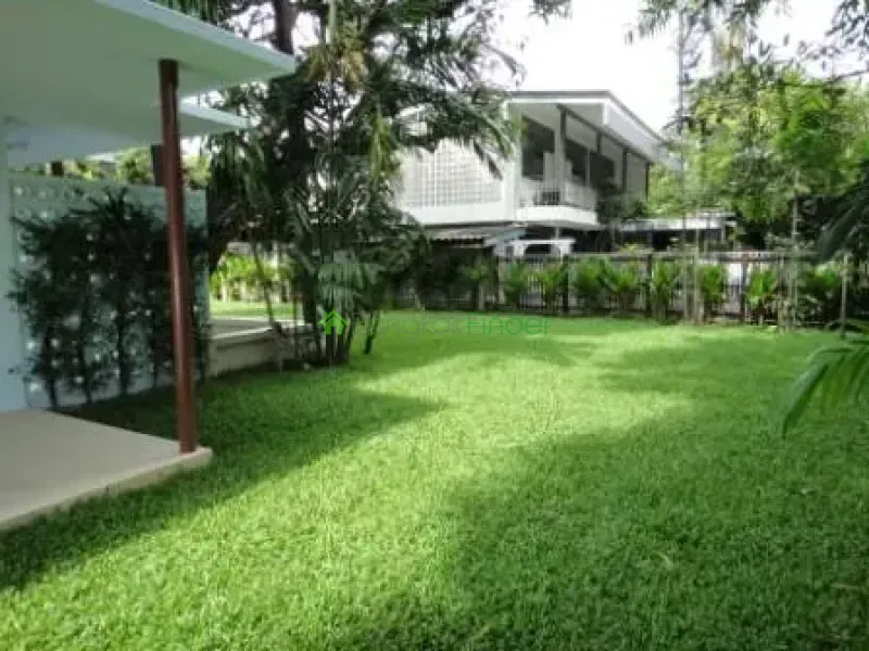 Ekamai, Ekamai, Thailand, 4 Bedroom Bedrooms, 0 ,4 BathroomBathrooms,House,For Rent,6730