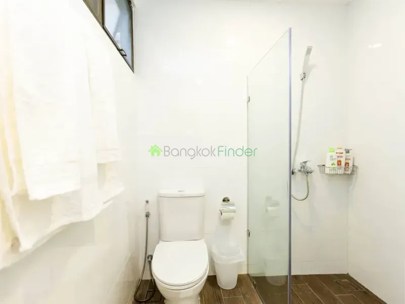 Sathorn, Sathon, Thailand, 6 Bedroom Bedrooms, 0 ,6 BathroomBathrooms,Town House,For Rent,6734